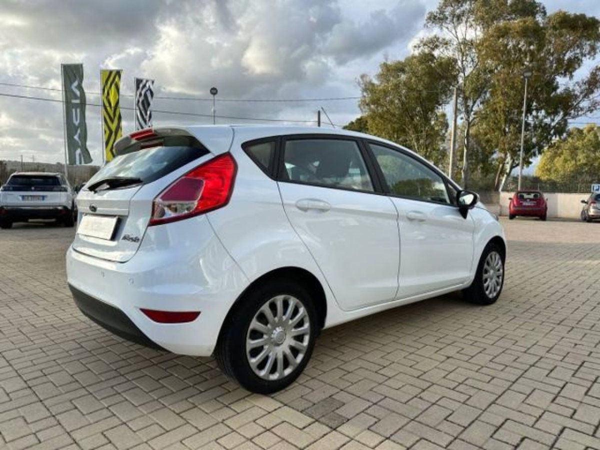 Ford Fiesta 1.2 60CV 5p. Tit. (5)