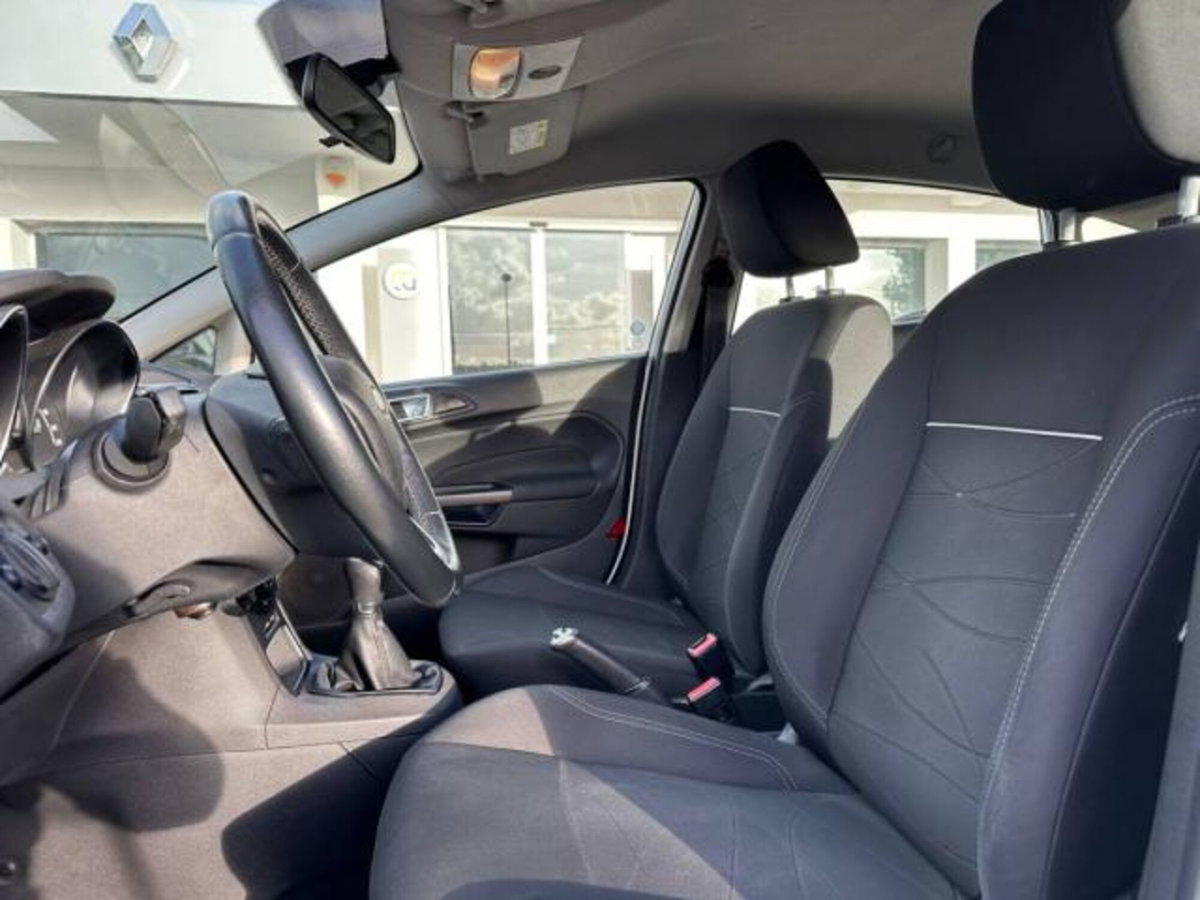 Ford Fiesta 1.2 60CV 5p. Tit. (9)