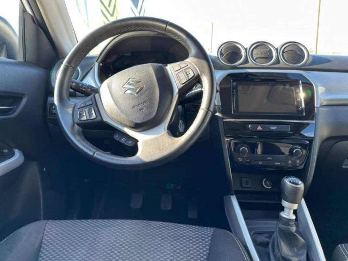 Suzuki Vitara 1.6 DDiS V-Top (10)