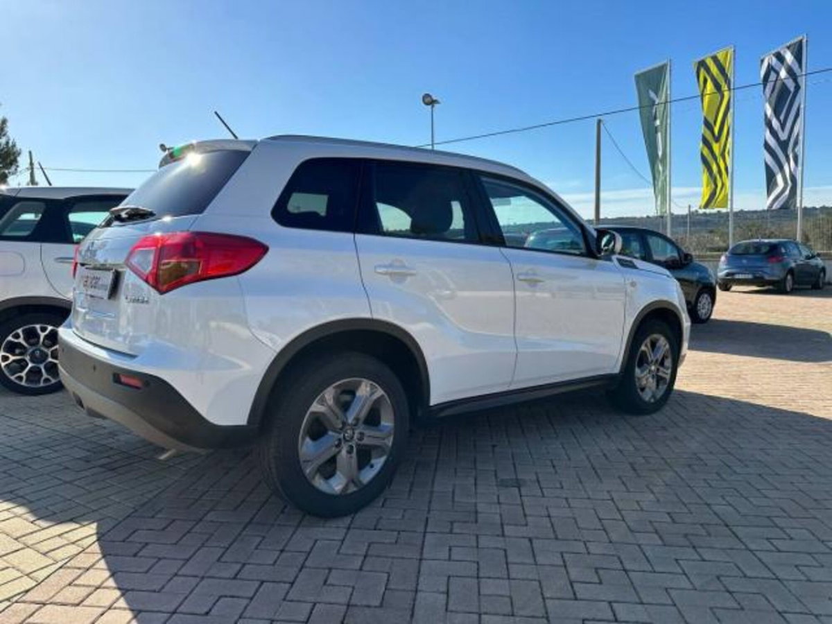 Suzuki Vitara 1.6 DDiS V-Top (5)
