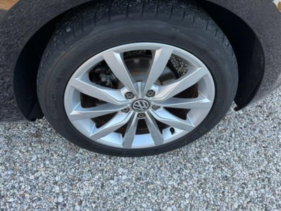 Volkswagen Golf 2.0 TDI 5p. Highline BlueMotion Technology (14)