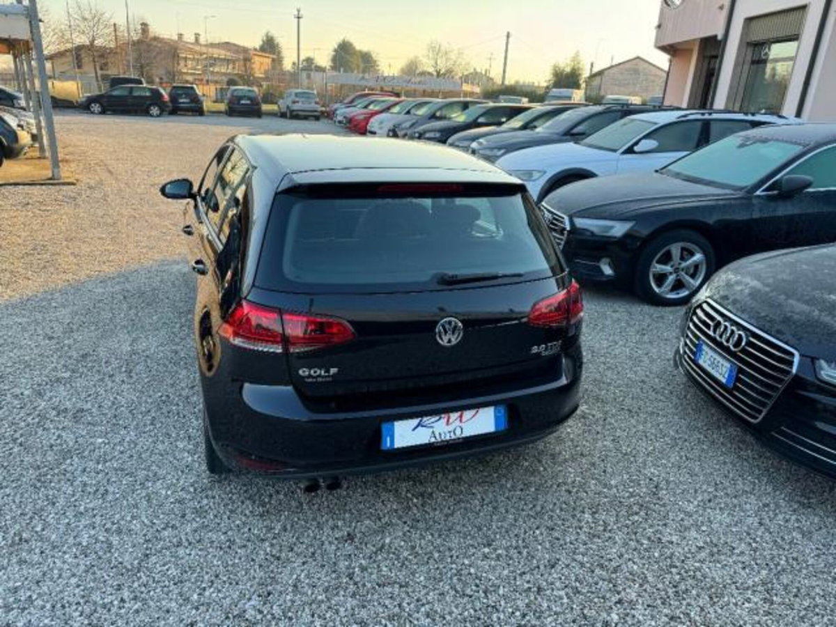 Volkswagen Golf 2.0 TDI 5p. Highline BlueMotion Technology (8)