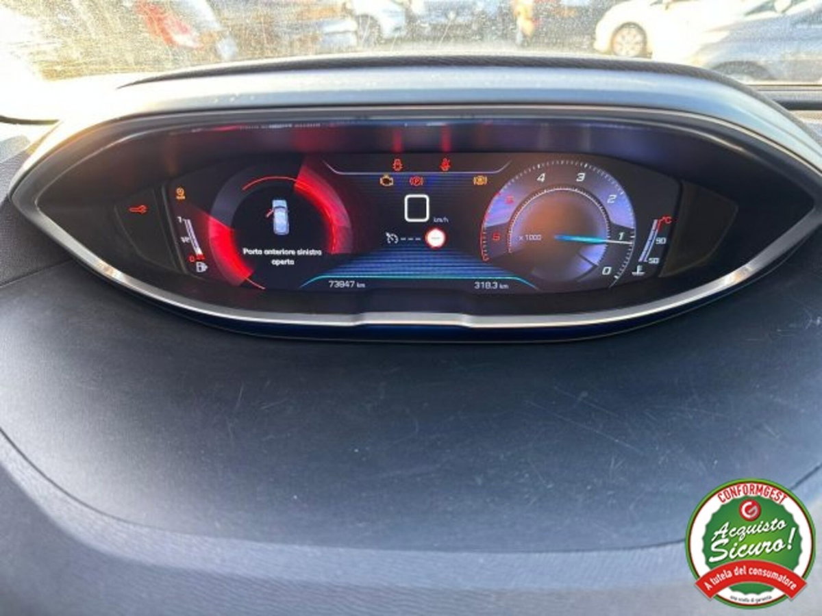 Peugeot 3008 BlueHDi 120 S&S Allure (11)