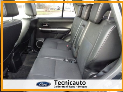 Suzuki Grand Vitara 1.9 DDiS 5 porte Executive (12)