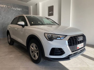 Audi Q3 Sportback 35 TDI quattro S tronic Business Plus (2)
