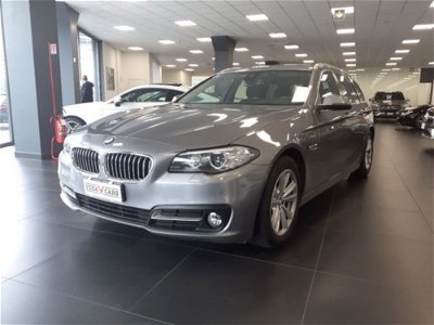 BMW Serie 5 Touring 520d xDrive  Business aut. my 15 usata