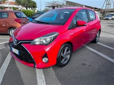 Toyota Yaris 1.5 Hybrid 5 porte Trend "Red Edition"  usata