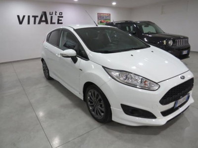 Ford Fiesta 1.5 TDCi 75CV 5 porte ST-Line (3)