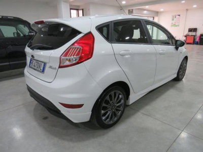 Ford Fiesta 1.5 TDCi 75CV 5 porte ST-Line (5)