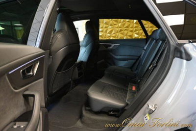 Audi RS Q8 Q8 4.0 mhev quattro tiptronic (12)