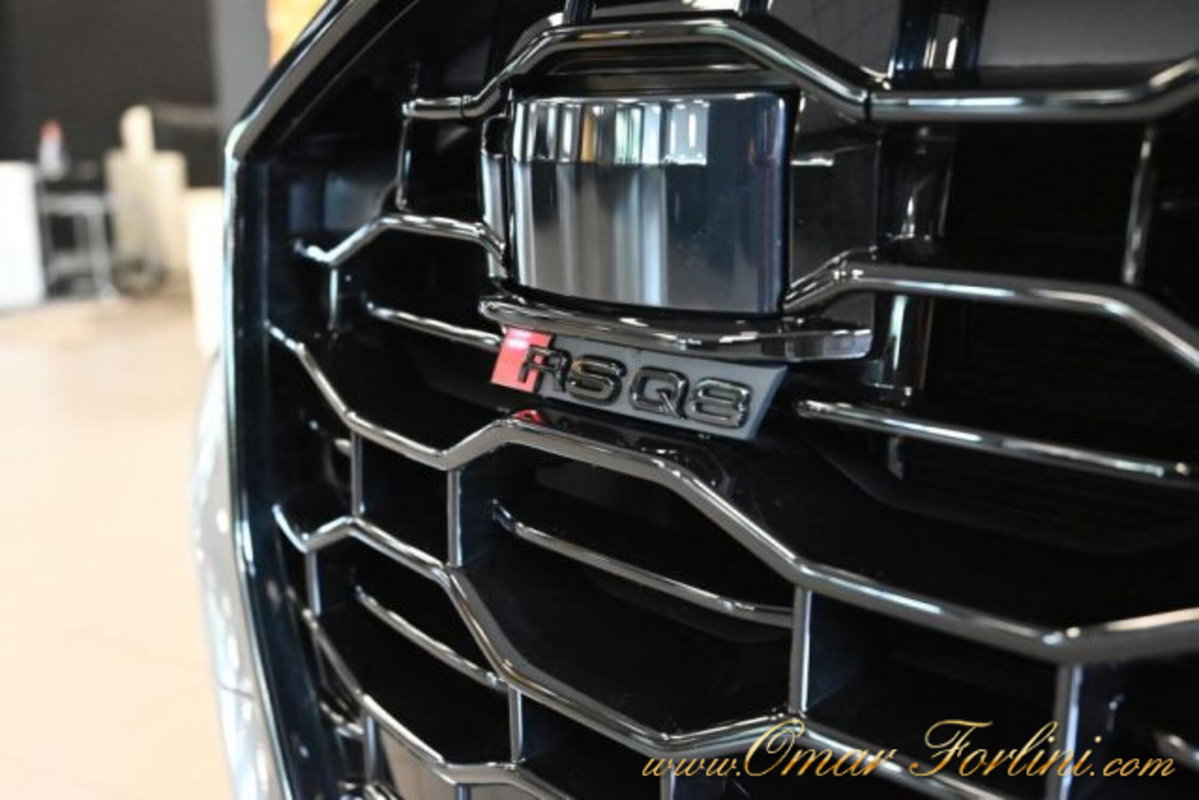 Audi RS Q8 Q8 4.0 mhev quattro tiptronic (13)