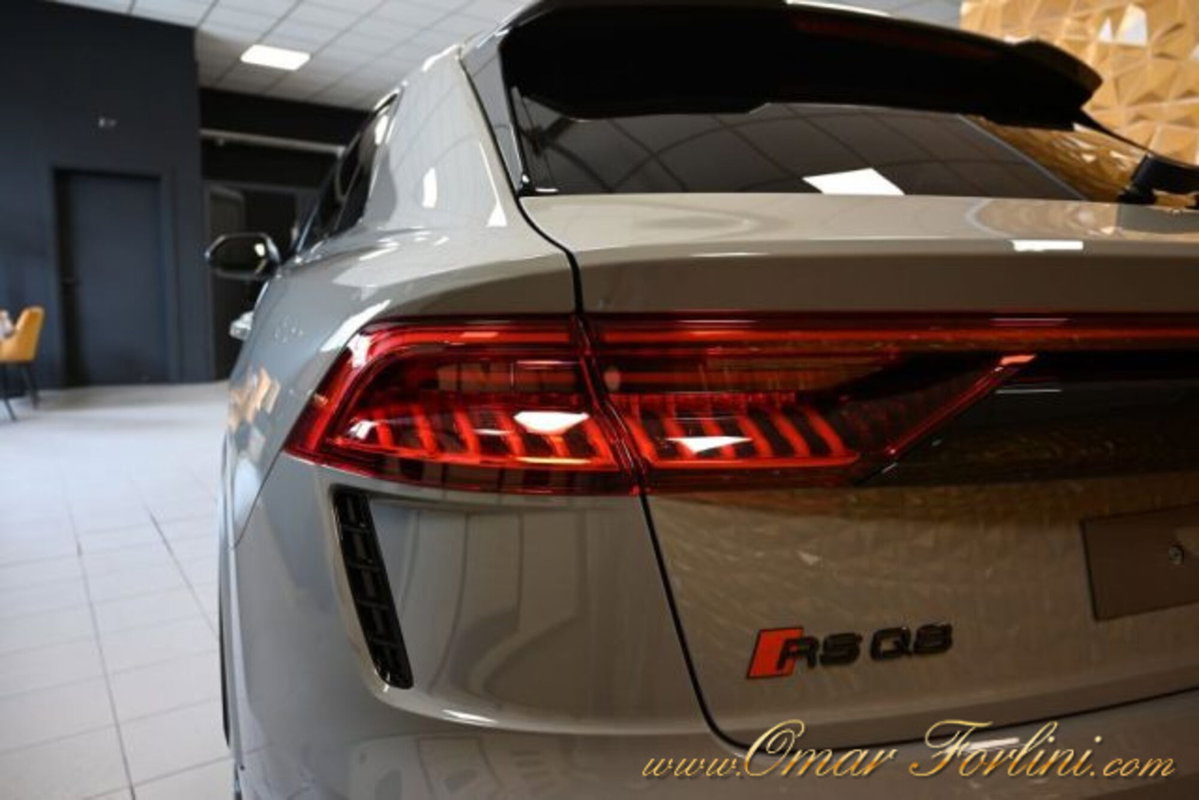 Audi RS Q8 Q8 4.0 mhev quattro tiptronic (19)
