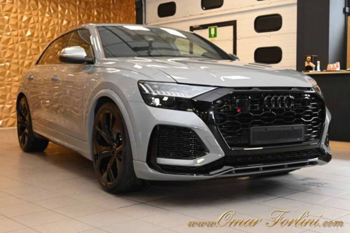 Audi RS Q8 Q8 4.0 mhev quattro tiptronic (2)