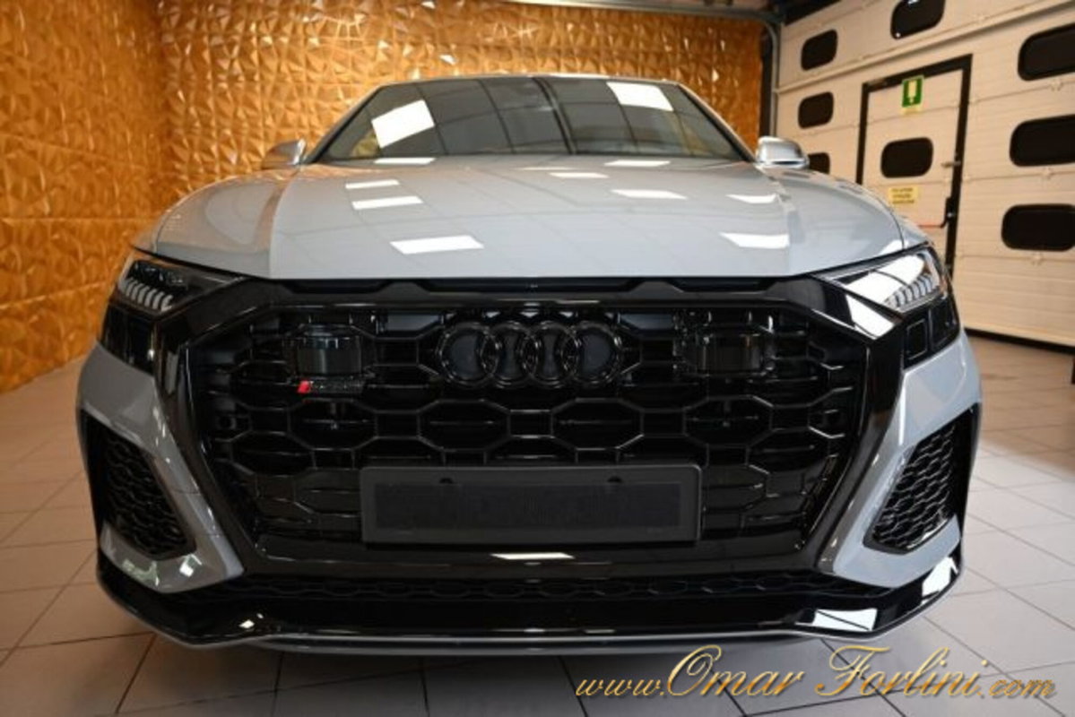 Audi RS Q8 Q8 4.0 mhev quattro tiptronic (5)
