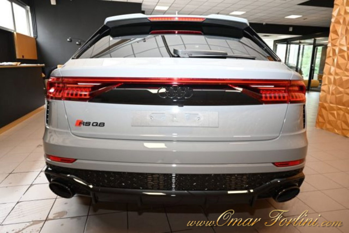 Audi RS Q8 Q8 4.0 mhev quattro tiptronic (6)