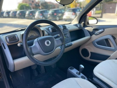 smart Fortwo 1000 52 kW MHD coupé passion (11)