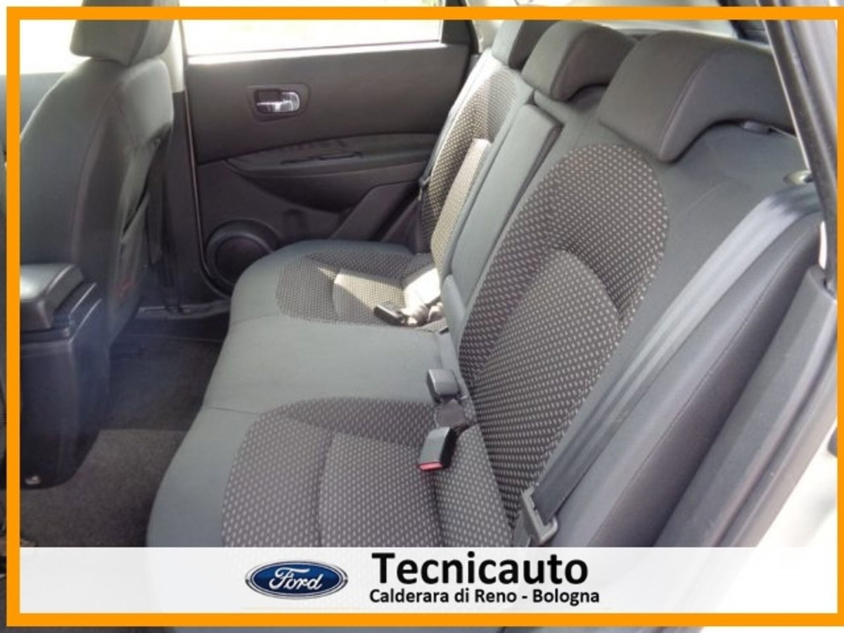 Nissan Qashqai 2.0 dCi DPF Acenta (11)