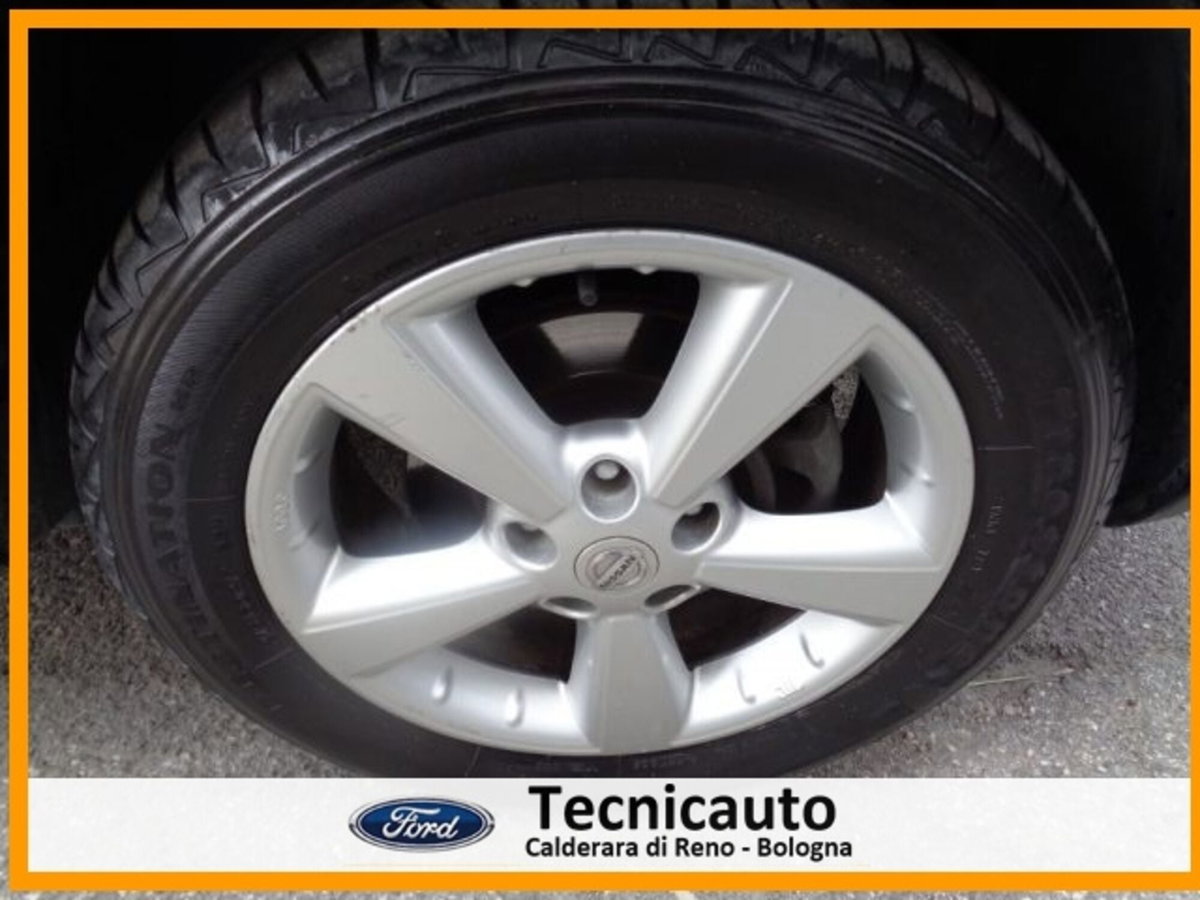 Nissan Qashqai 2.0 dCi DPF Acenta (19)