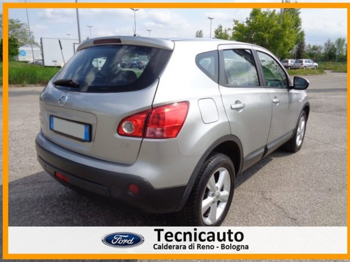 Nissan Qashqai 2.0 dCi DPF Acenta (3)