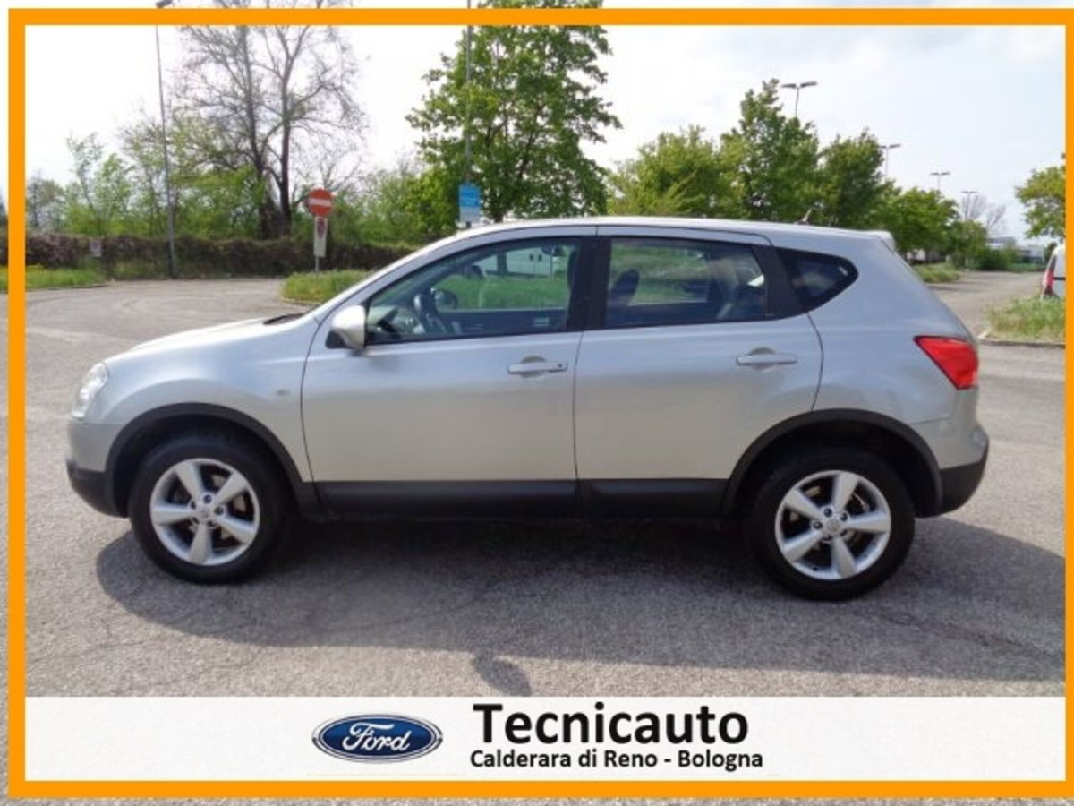 Nissan Qashqai 2.0 dCi DPF Acenta (8)