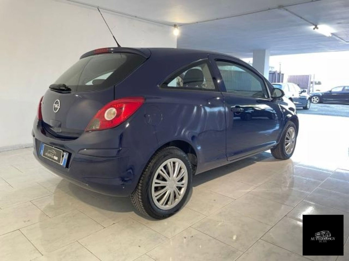 Opel Corsa 1.2 85CV 3 porte GPL-TECH Edition (3)