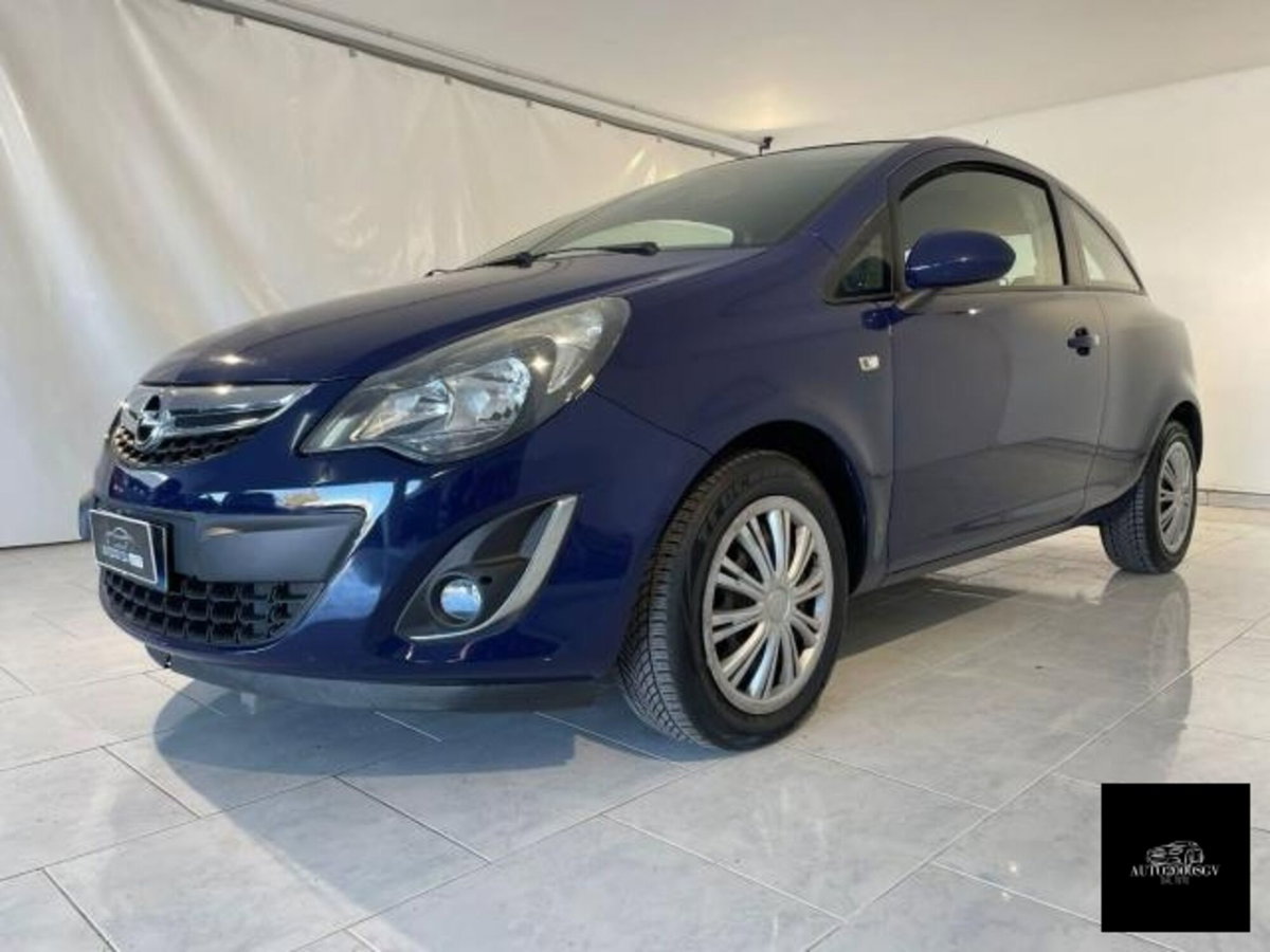 Opel Corsa 1.2 85CV 3 porte GPL-TECH Edition (4)