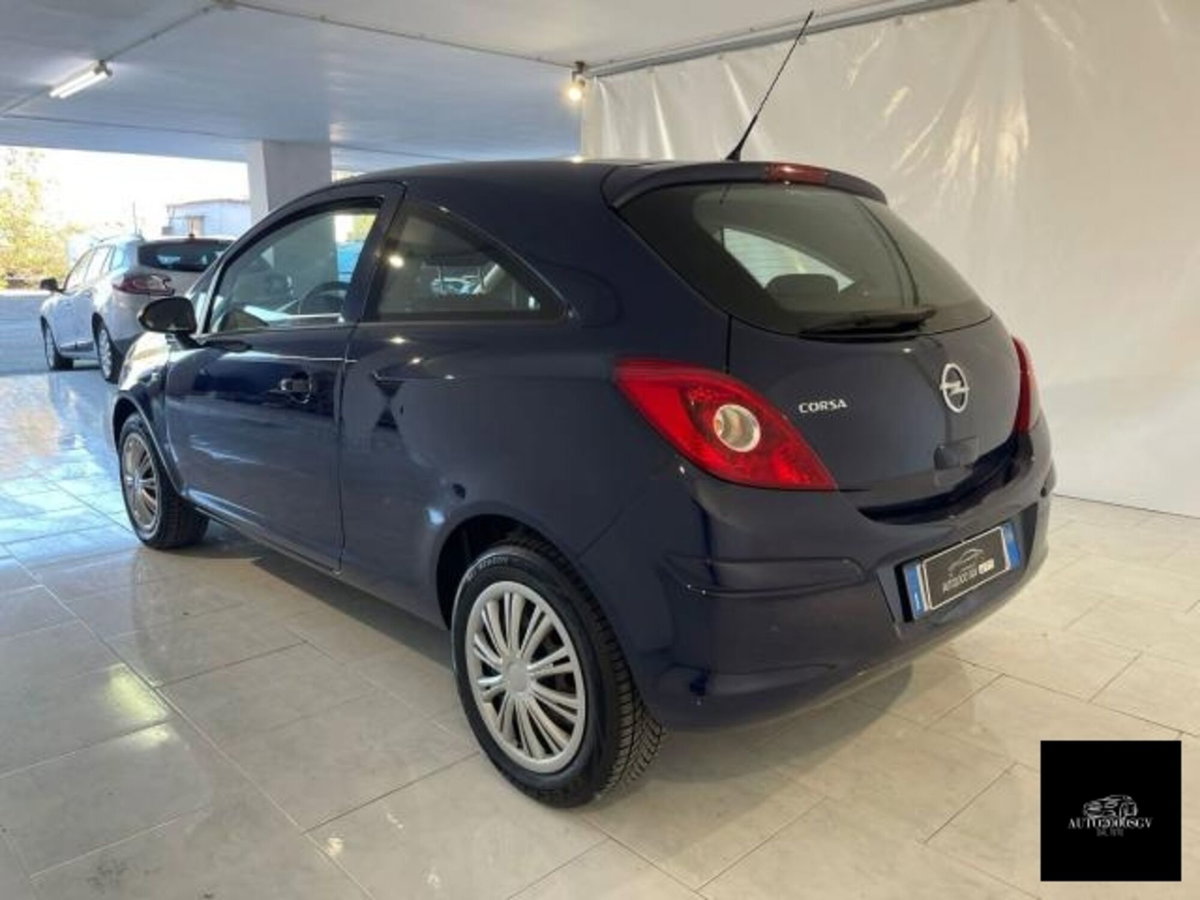 Opel Corsa 1.2 85CV 3 porte GPL-TECH Edition (5)