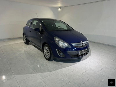 Opel Corsa 1.2 85CV 3 porte GPL-TECH Edition usata