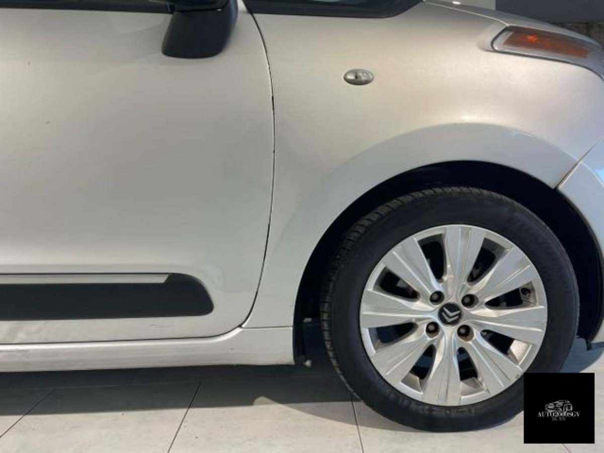 Citroen C3 Picasso 1.4 VTi 95 Exclusive Style (6)