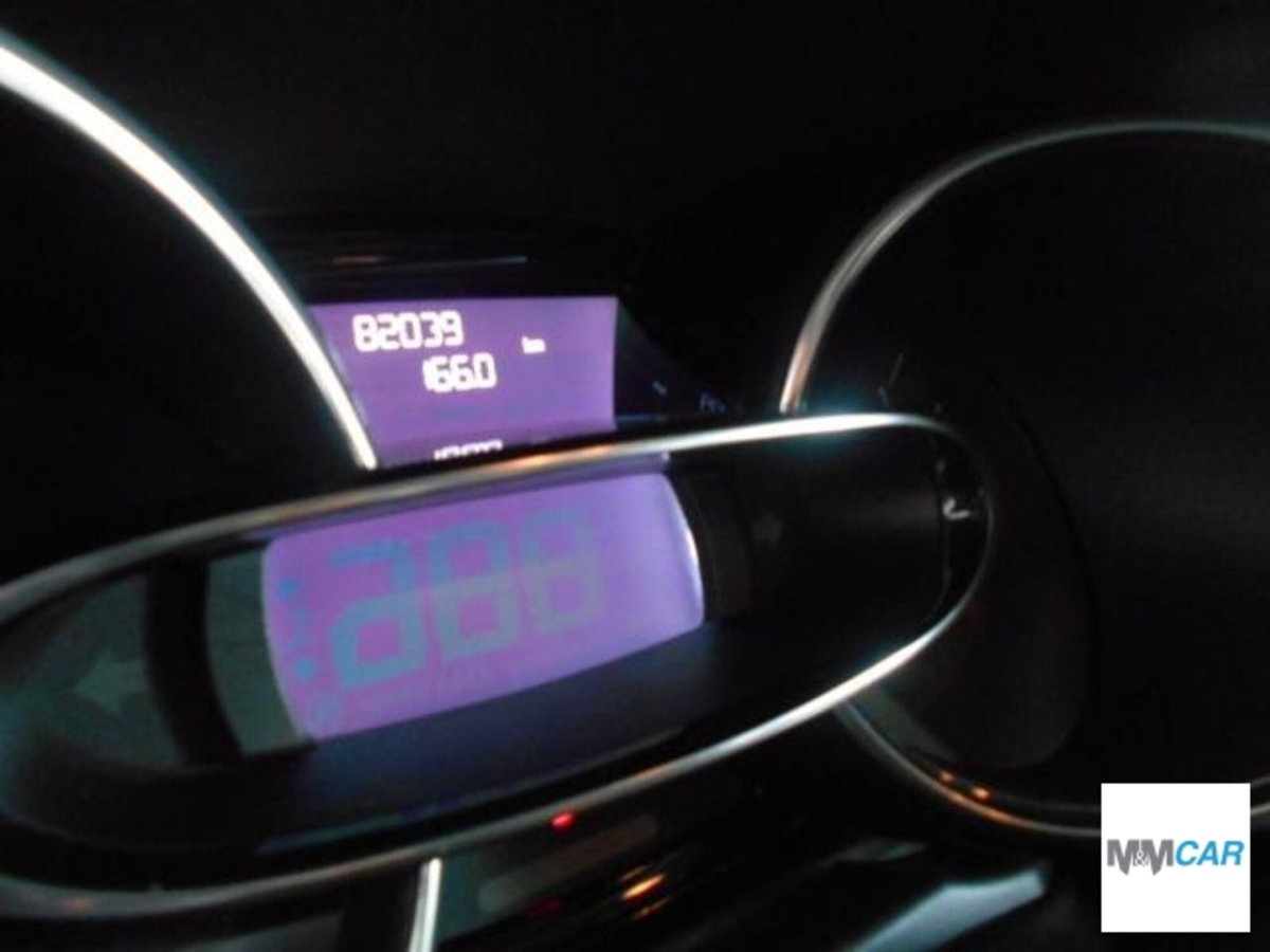 Renault Clio Sporter TCe 12V 90 CV Business (6)