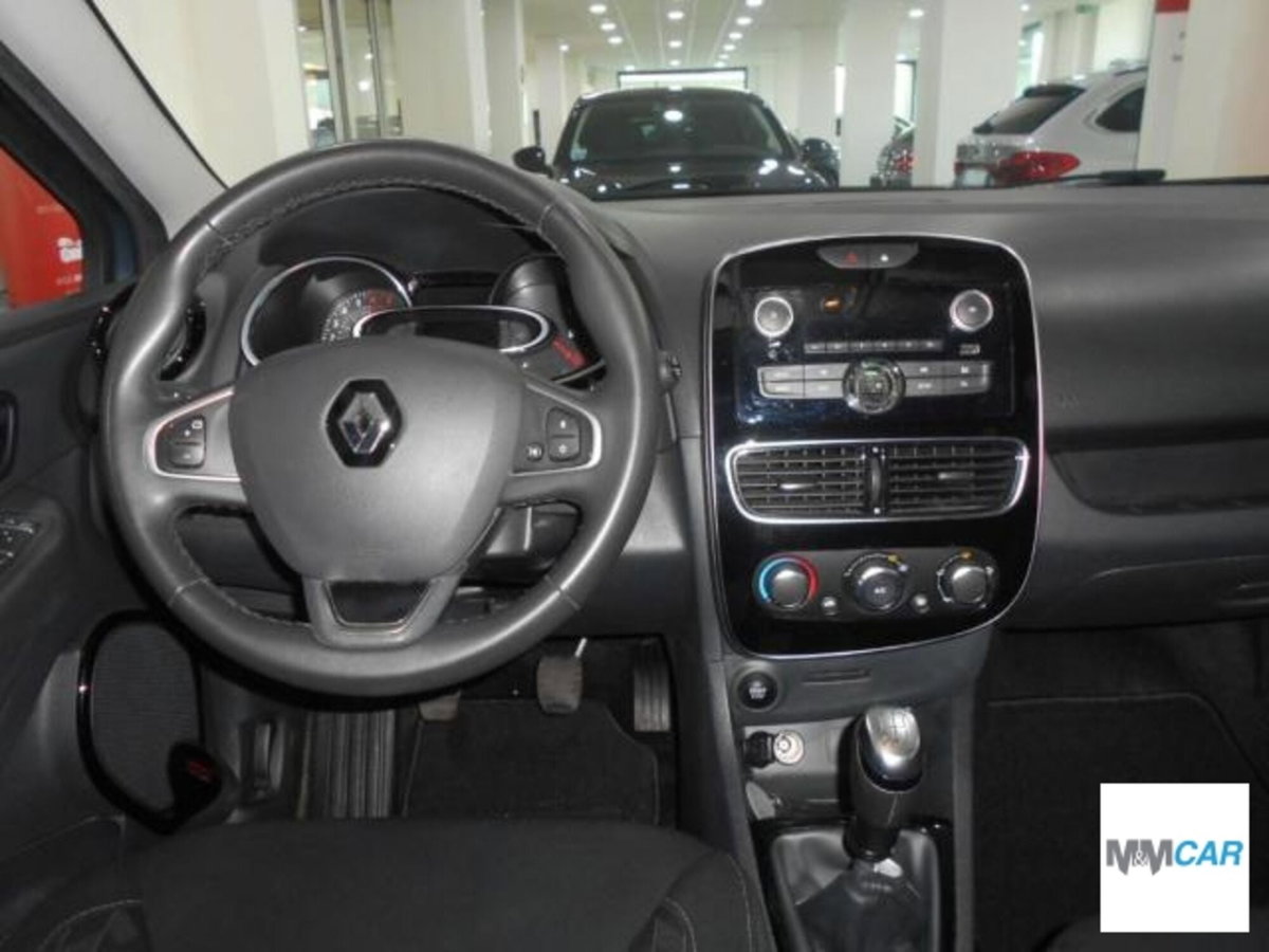 Renault Clio Sporter TCe 12V 90 CV Business (7)