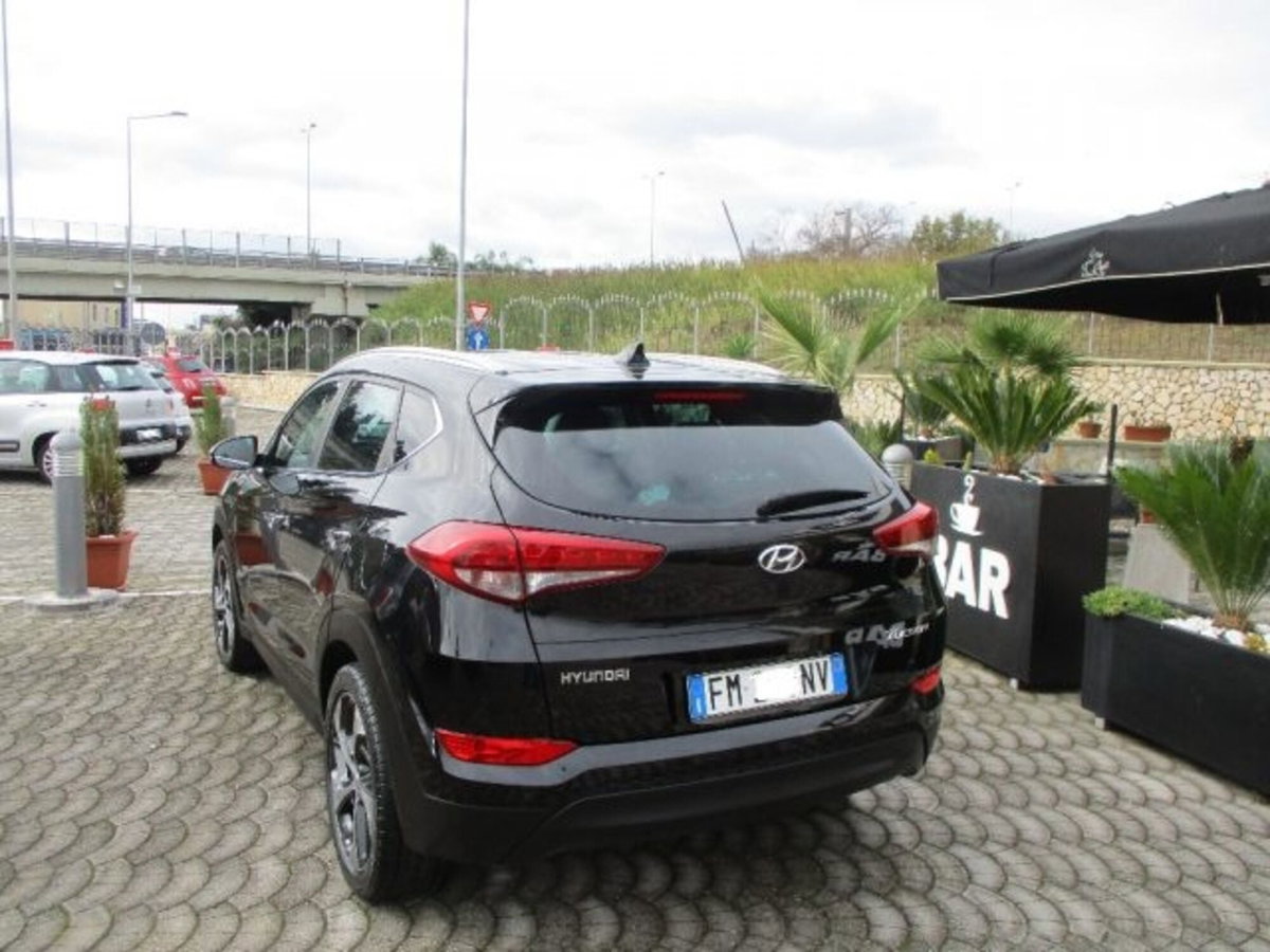 Hyundai Tucson 1.7 CRDi DCT Sound Edition (4)