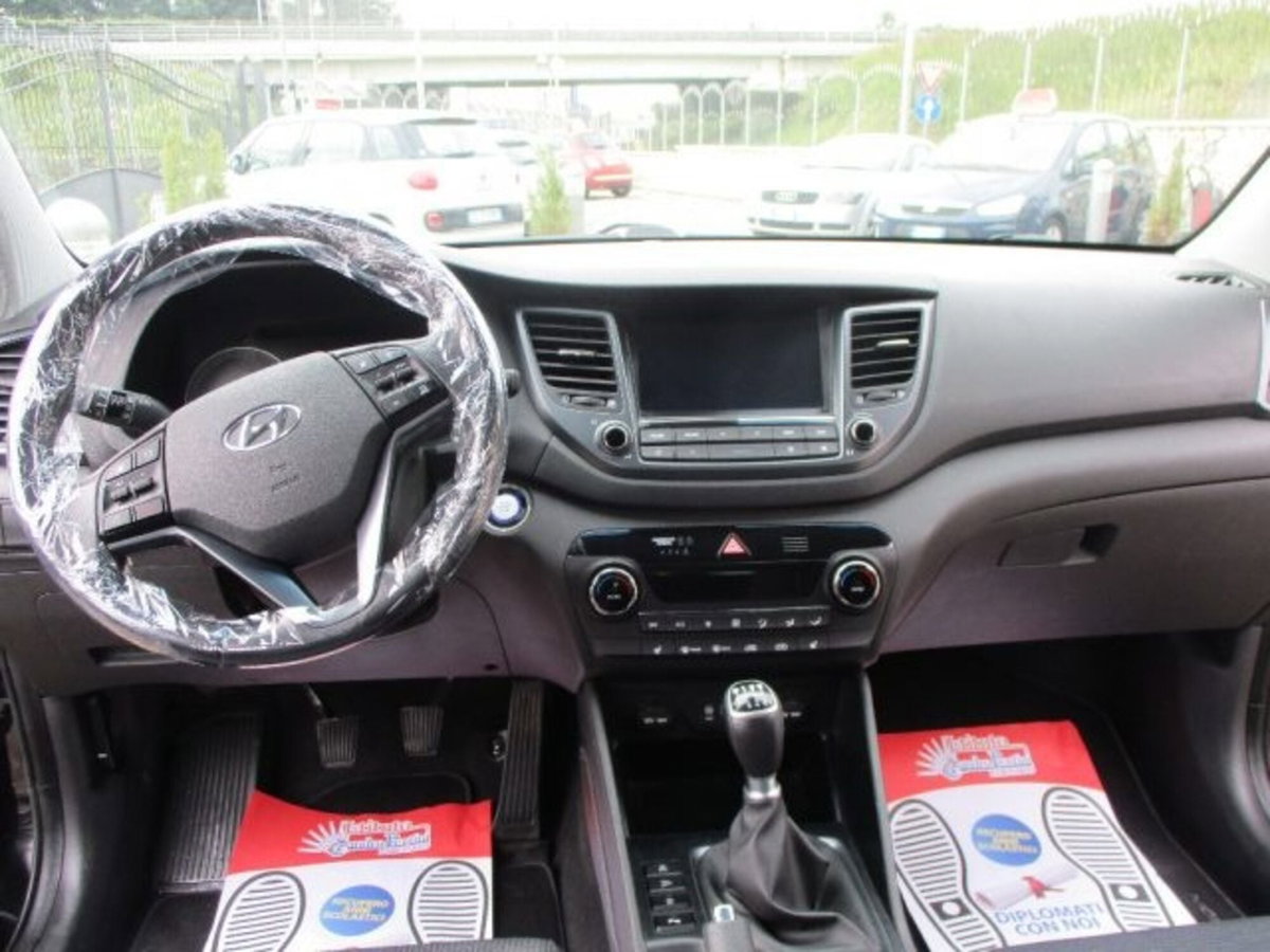 Hyundai Tucson 1.7 CRDi DCT Sound Edition (7)