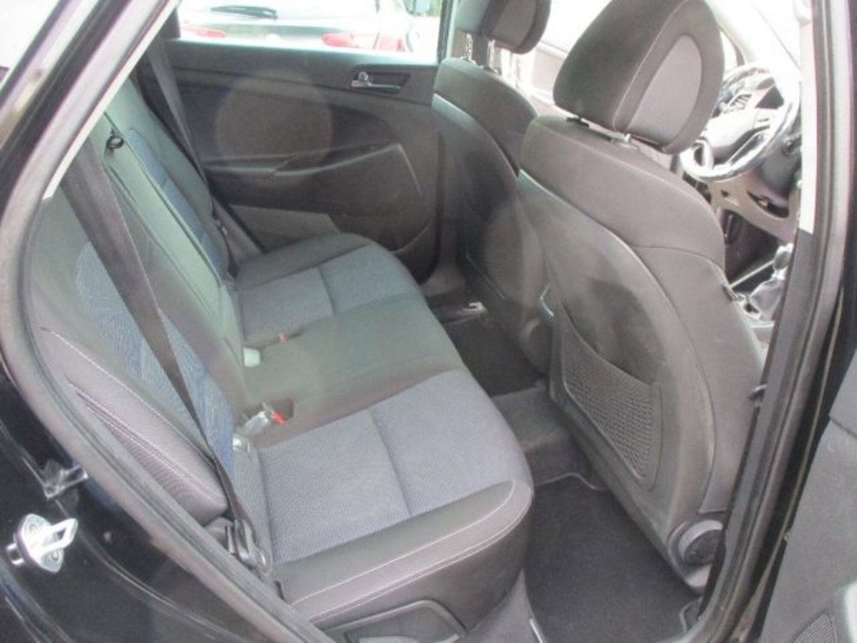 Hyundai Tucson 1.7 CRDi DCT Sound Edition (8)