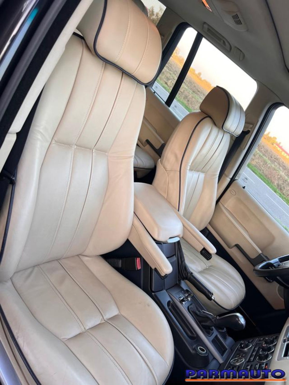 Land Rover Range Rover 4.4 V8 32V Vogue Foundry (12)