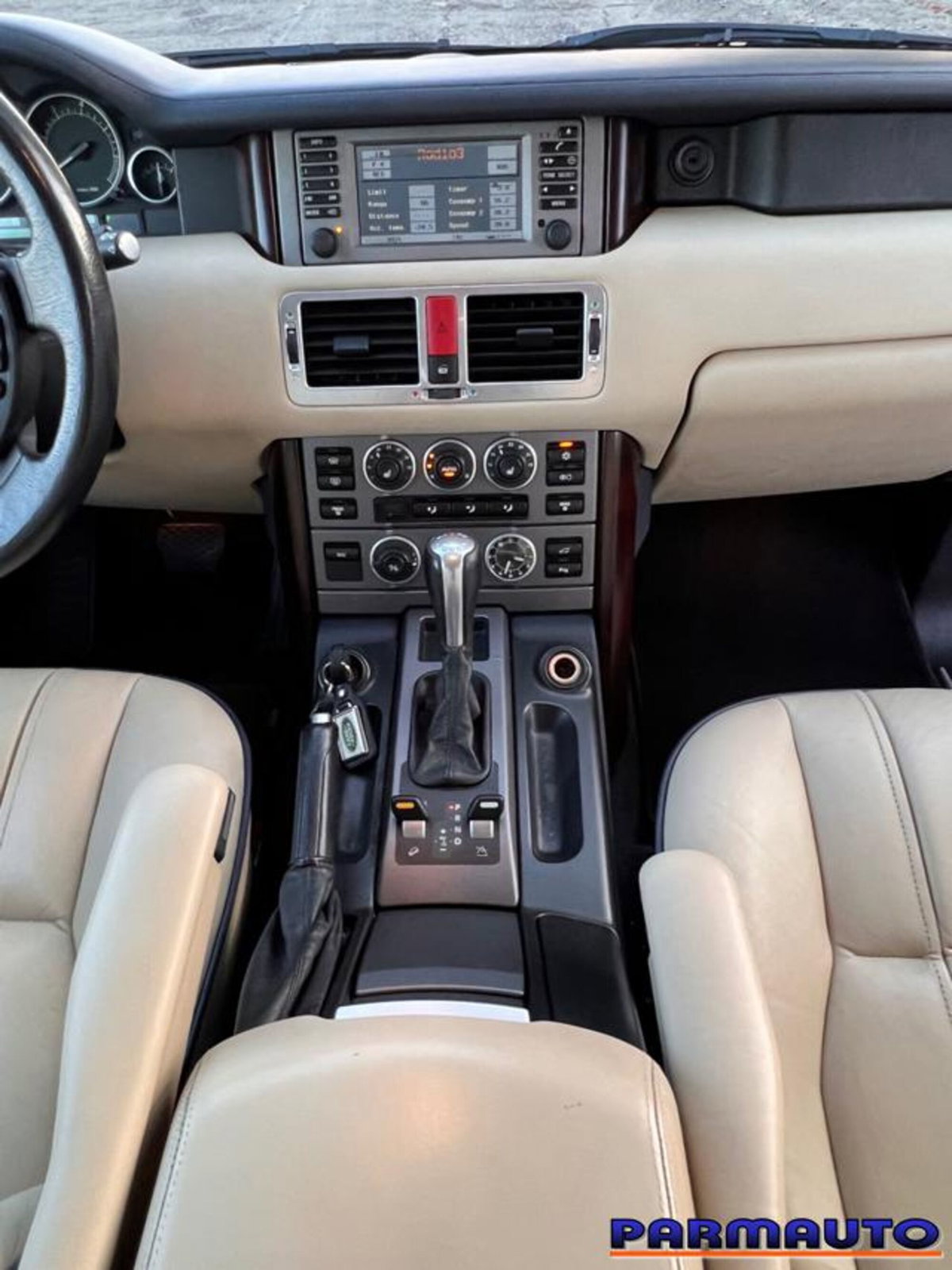 Land Rover Range Rover 4.4 V8 32V Vogue Foundry (13)