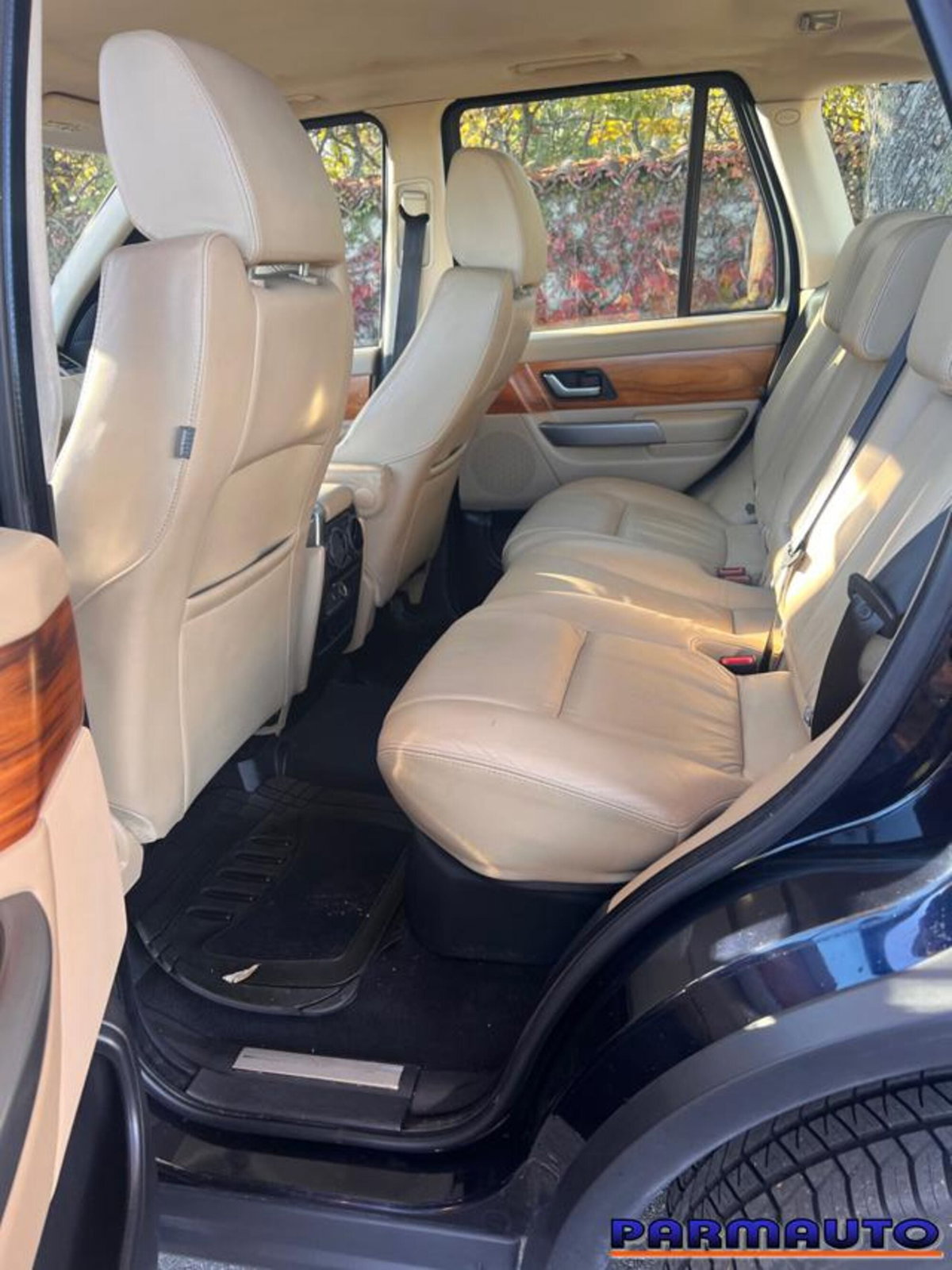 Land Rover Range Rover Sport 2.7 TDV6 HSE (13)