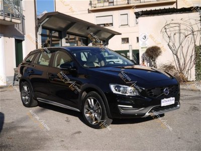 Volvo V60 Cross Country D4 AWD Geartronic usata