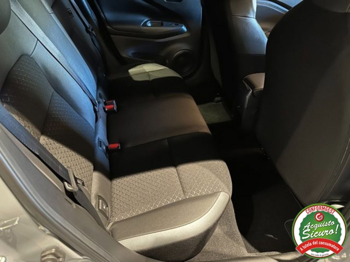 Nissan Juke 1.0 dig-t N-Connecta 114cv (13)