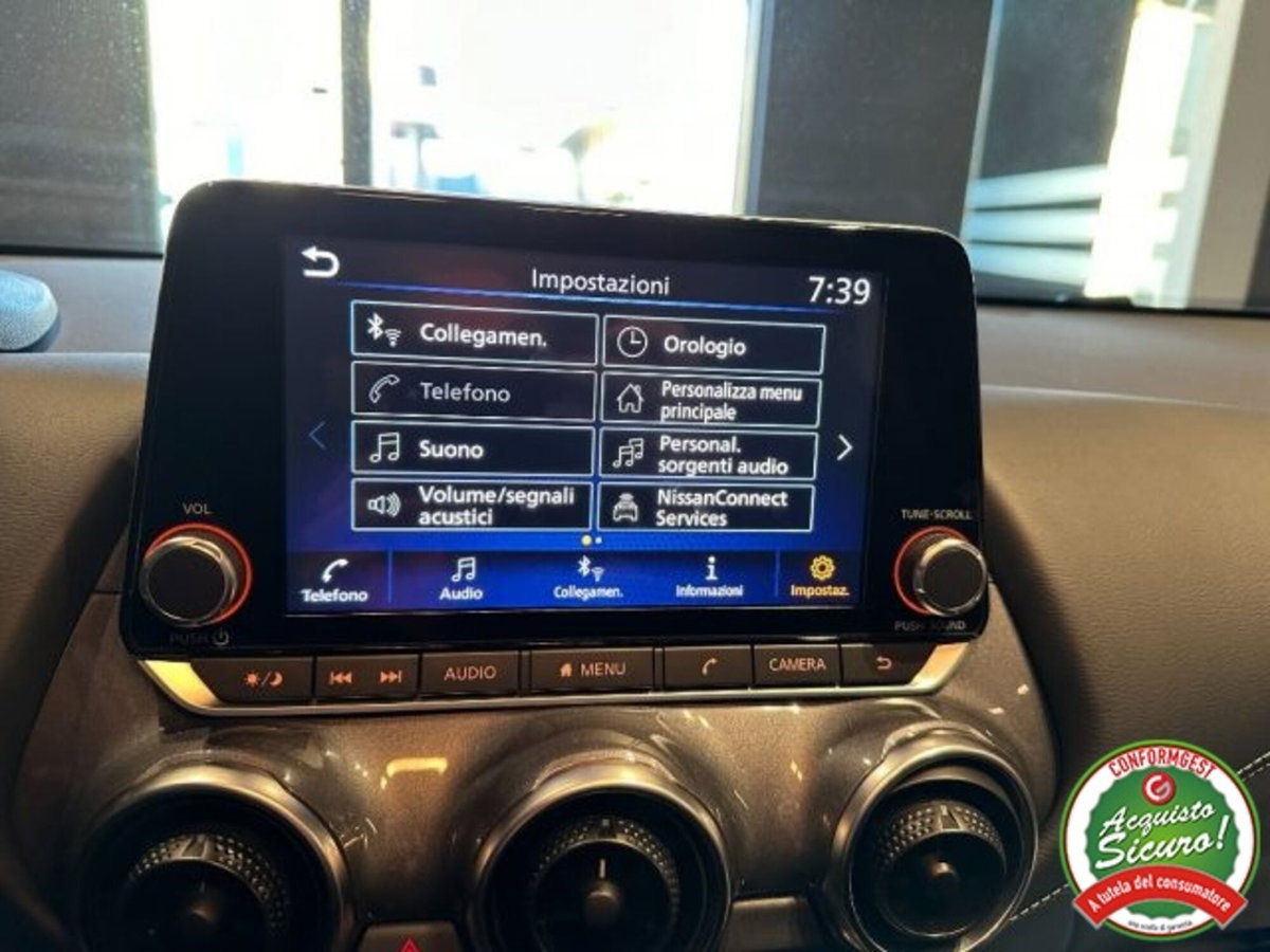 Nissan Juke 1.0 dig-t N-Connecta 114cv (16)