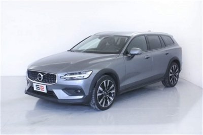 Volvo V60 Cross Country T5 AWD Geartronic Pro usata