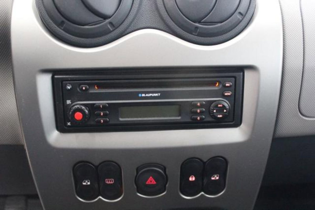 Dacia Sandero 1.4 8V GPL (13)