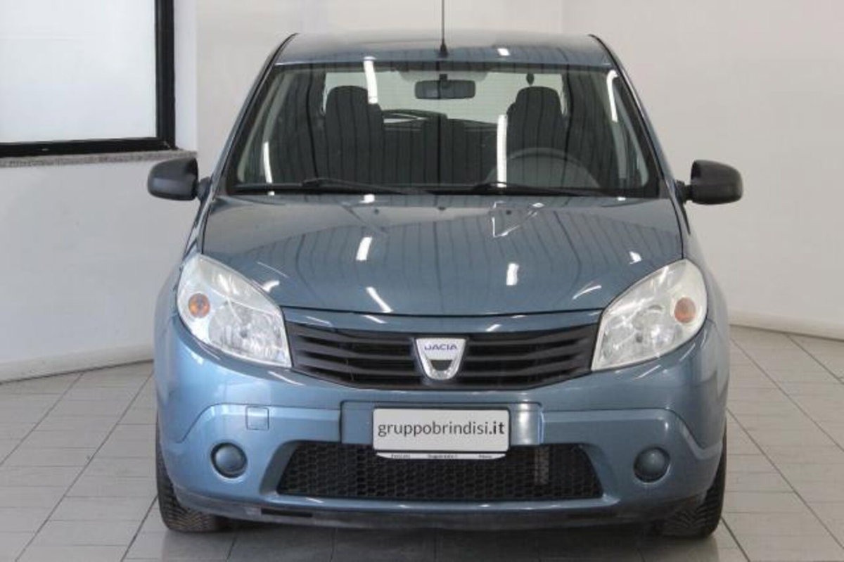 Dacia Sandero 1.4 8V GPL (2)