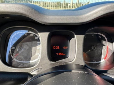 Fiat Panda 1.0 FireFly S&S Hybrid City Cross (8)