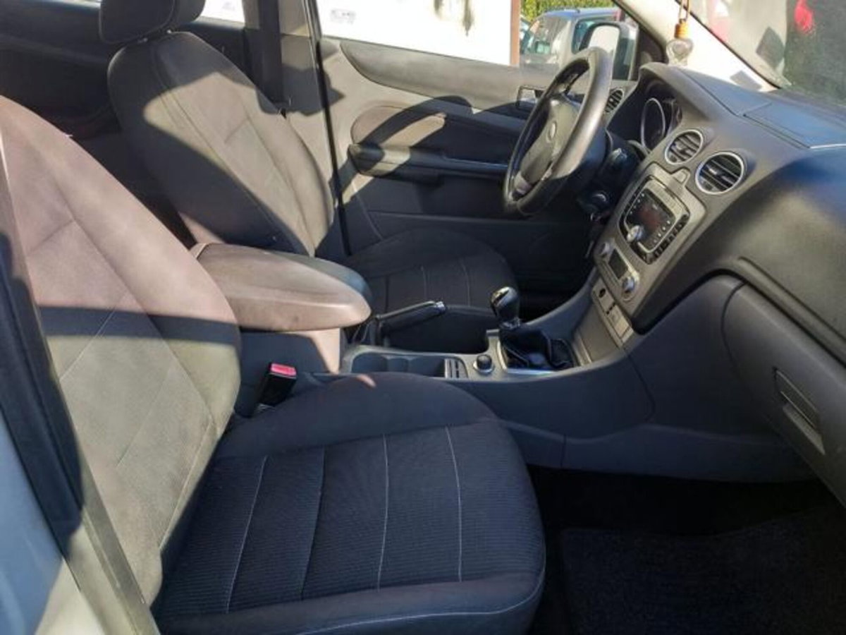 Ford Focus Station Wagon 1.6 TDCi (110CV) SW ECOnetic DPF (13)