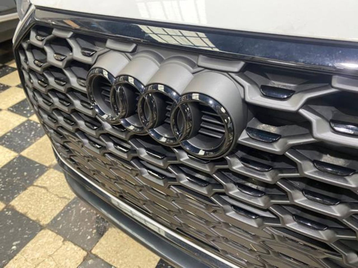Audi Q3 Sportback 35 TDI quattro S tronic S line edition (5)