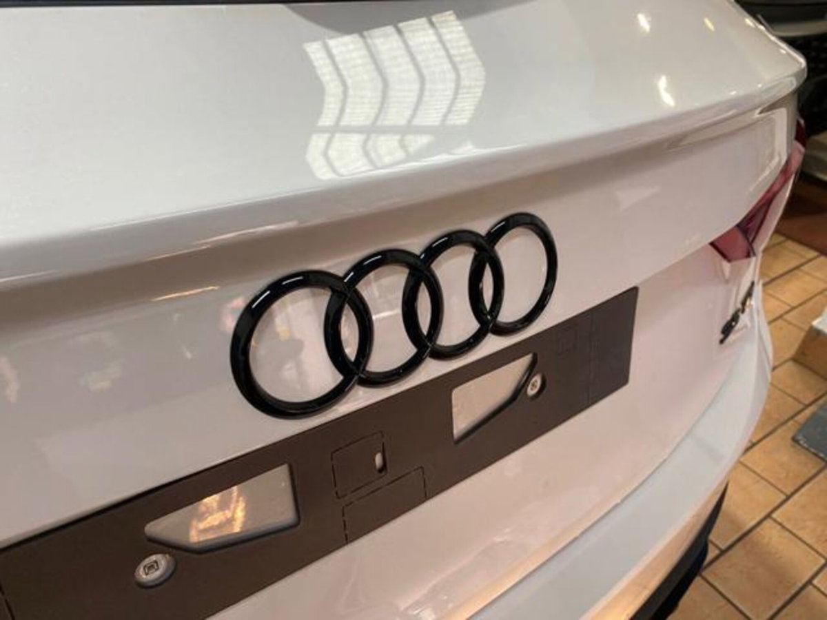 Audi Q3 Sportback 35 TDI quattro S tronic S line edition (6)