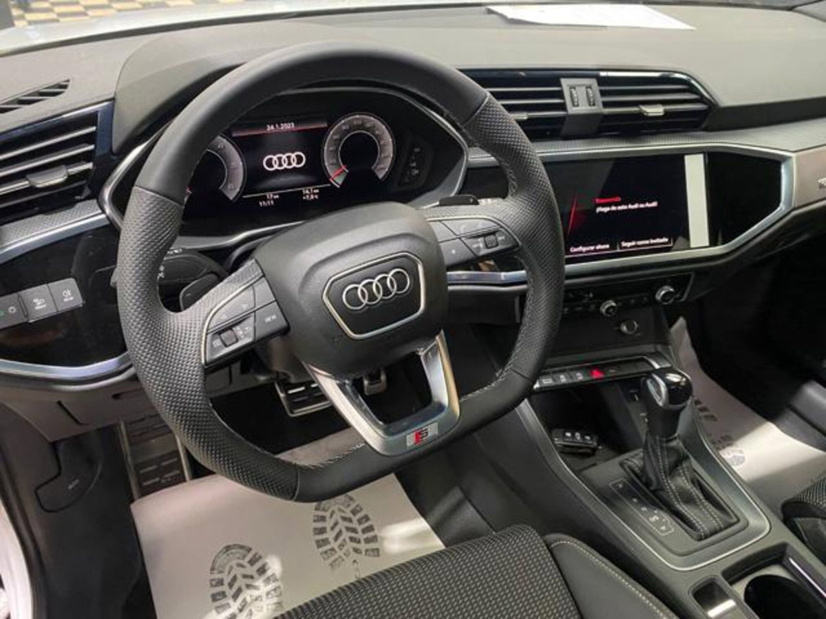 Audi Q3 Sportback 35 TDI quattro S tronic S line edition (8)