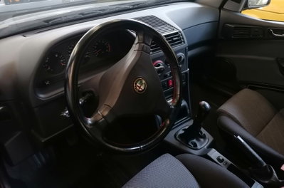 Alfa Romeo 145 2.0i 16V Twin Spark cat Quadrifoglio (5)