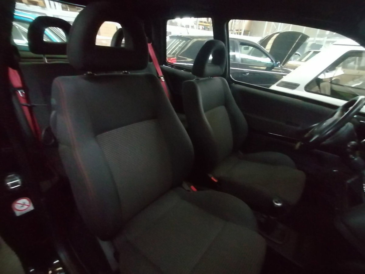Volkswagen Lupo 16V cat GTI (3)